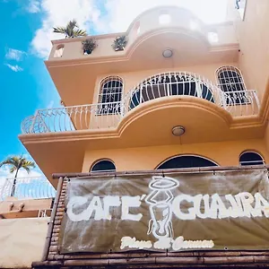 https://izsla-suites.quintano-roohotels.com