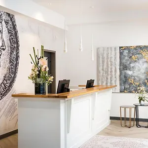https://arthotel-ana-aurel.com-bavaria.com